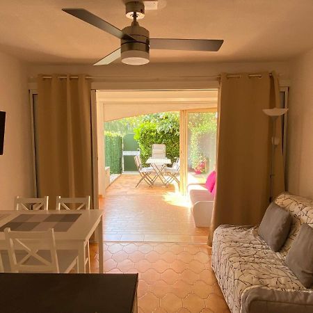Les Locations Cinaureva « L'Argentiere » Lejlighed La Londe-les-Maures Eksteriør billede