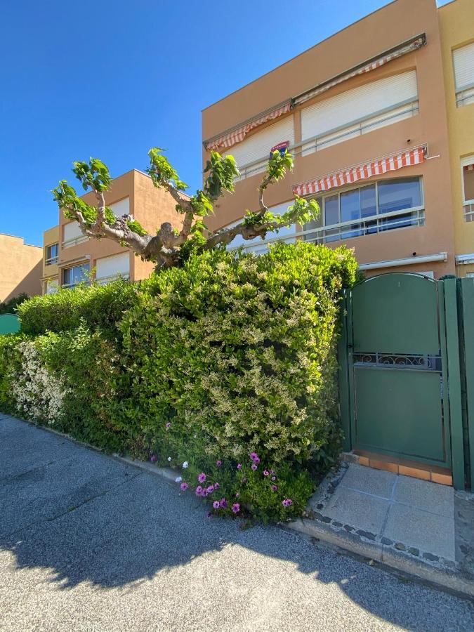 Les Locations Cinaureva « L'Argentiere » Lejlighed La Londe-les-Maures Eksteriør billede