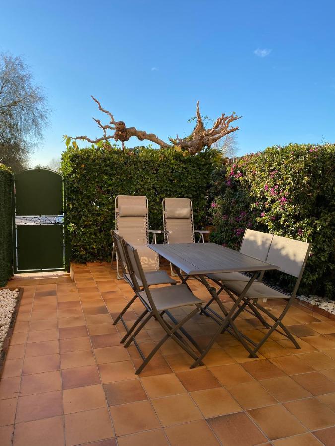 Les Locations Cinaureva « L'Argentiere » Lejlighed La Londe-les-Maures Eksteriør billede