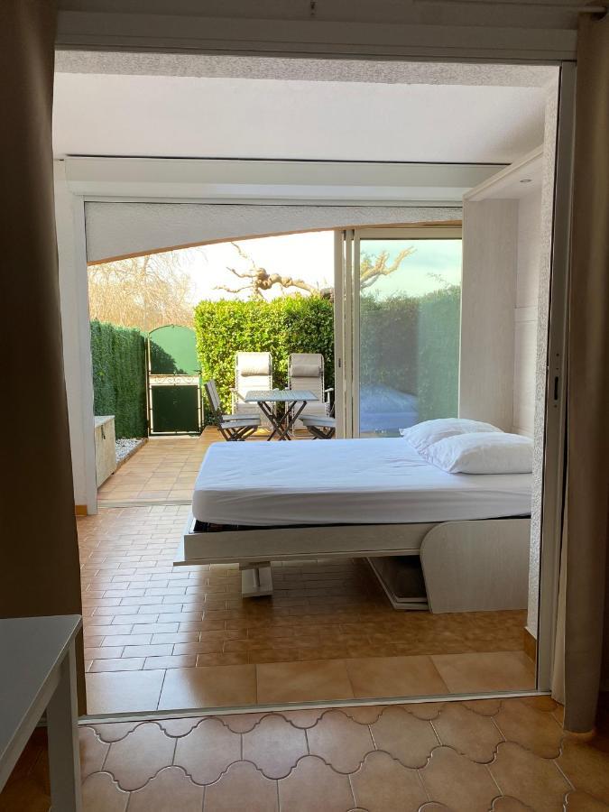 Les Locations Cinaureva « L'Argentiere » Lejlighed La Londe-les-Maures Eksteriør billede
